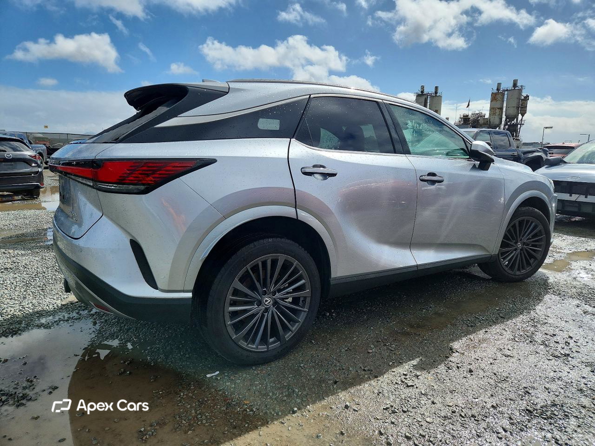 Lexus RX 2025