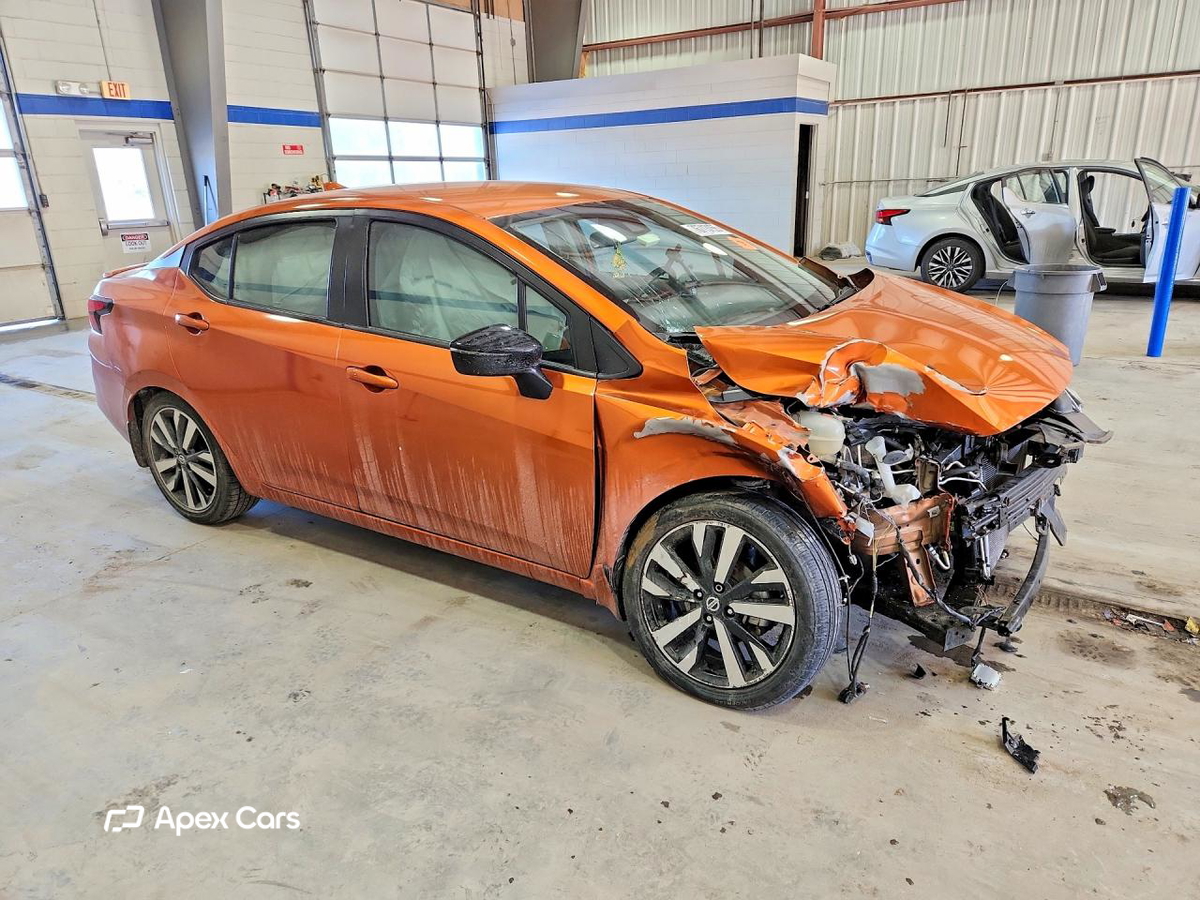 Nissan Versa 2021