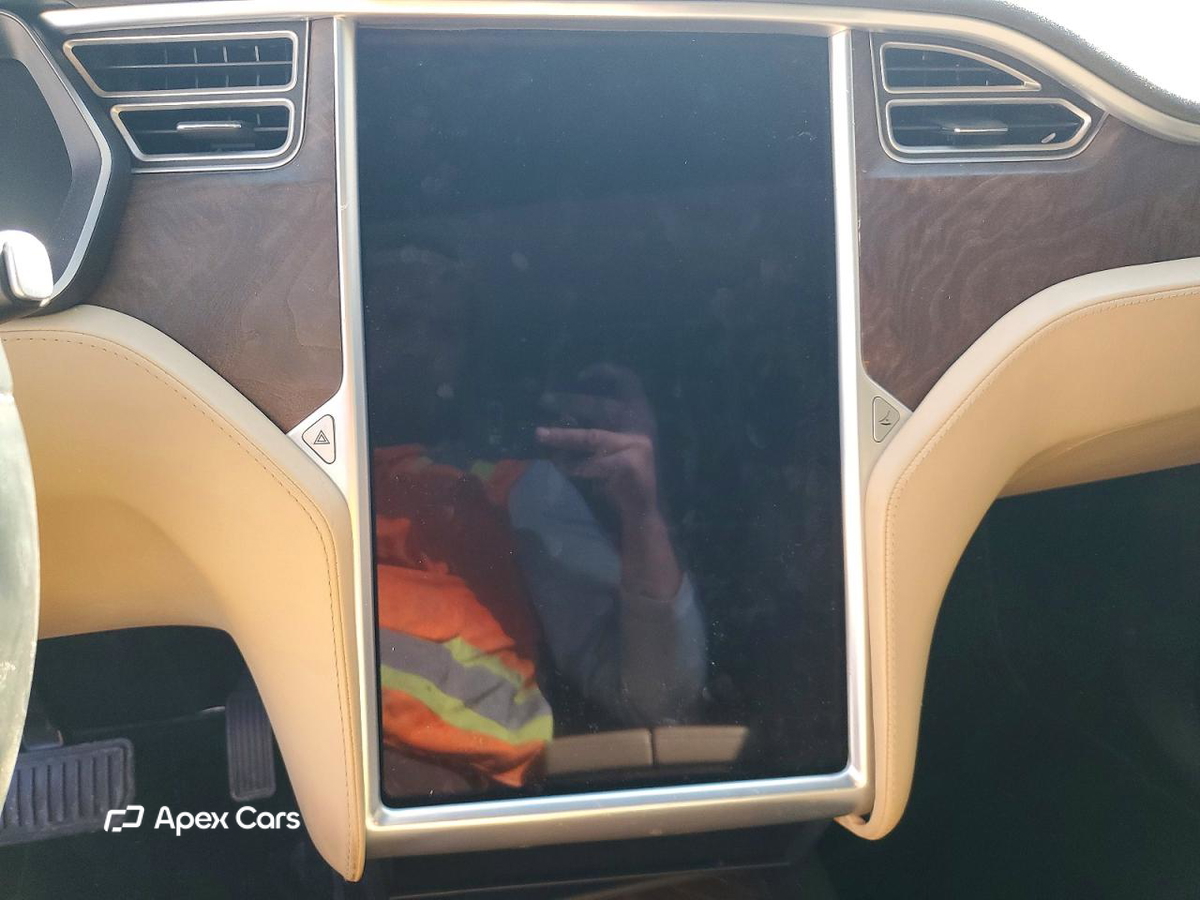 Tesla Model X 2016