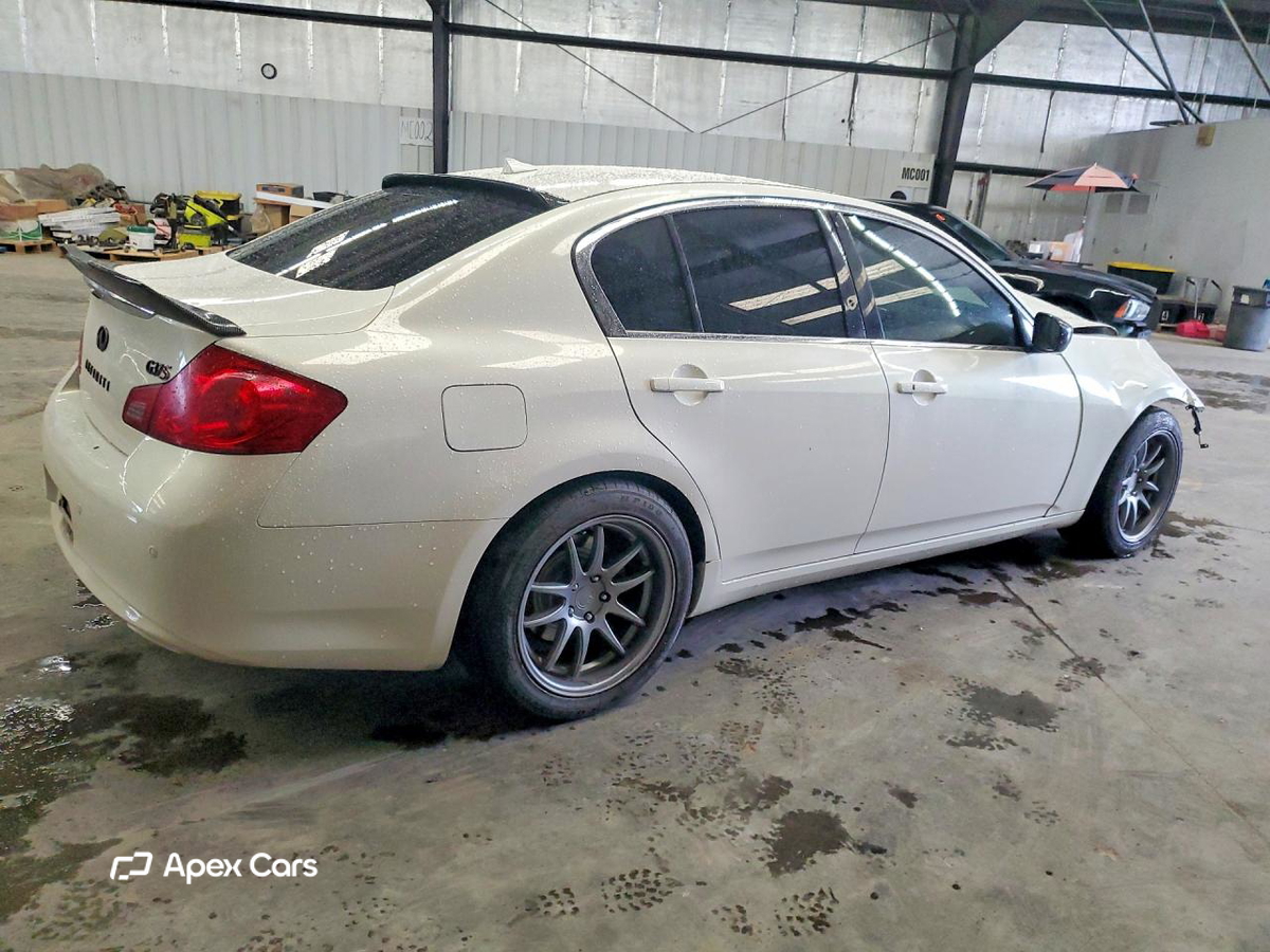 Infiniti G 2013
