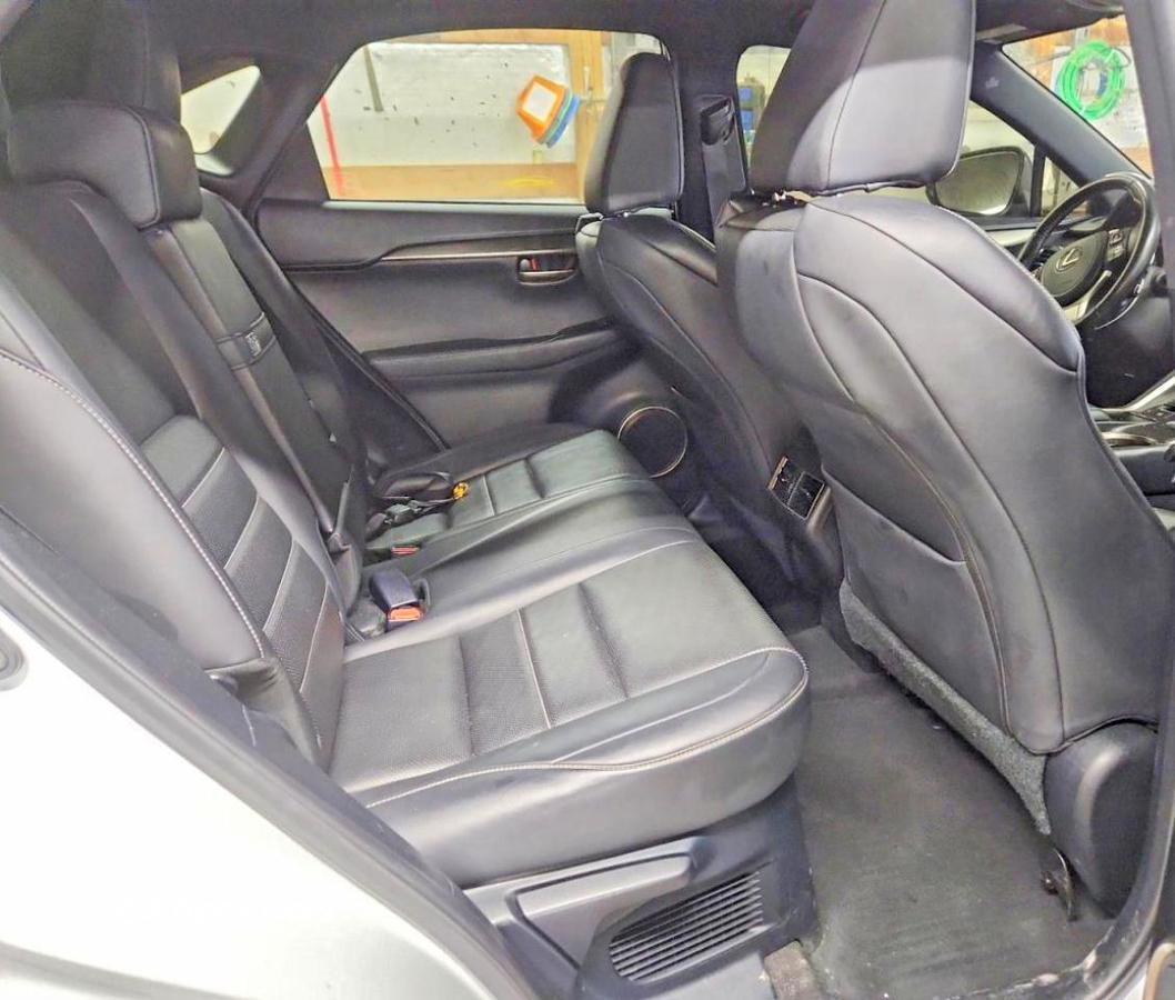 Lexus NX 2021