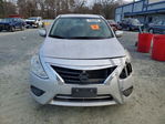 Nissan Versa 2015