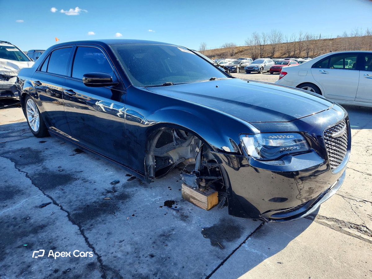 Chrysler 300 2016