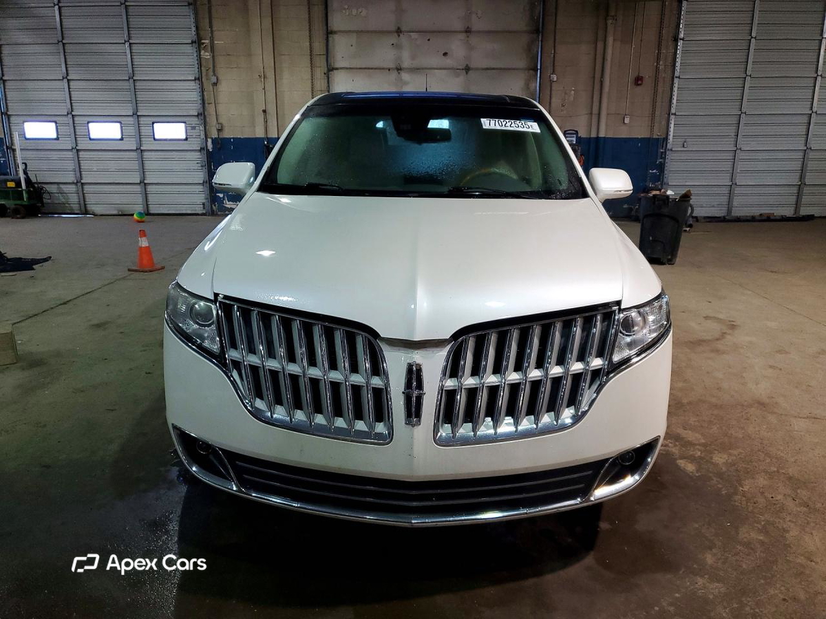 Lincoln MKT 2012
