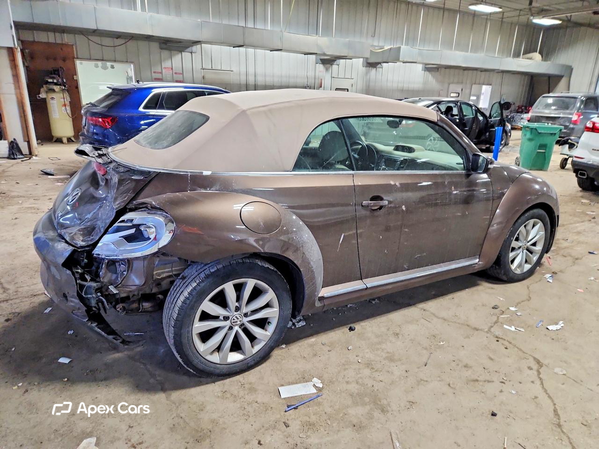 Volkswagen Beetle 2014