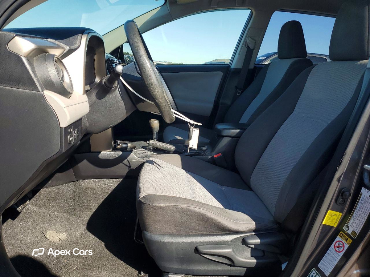 Toyota RAV 4 2015