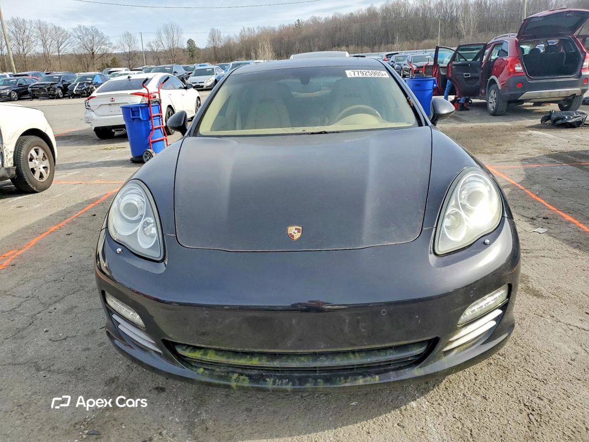 Porsche Panamera 2011