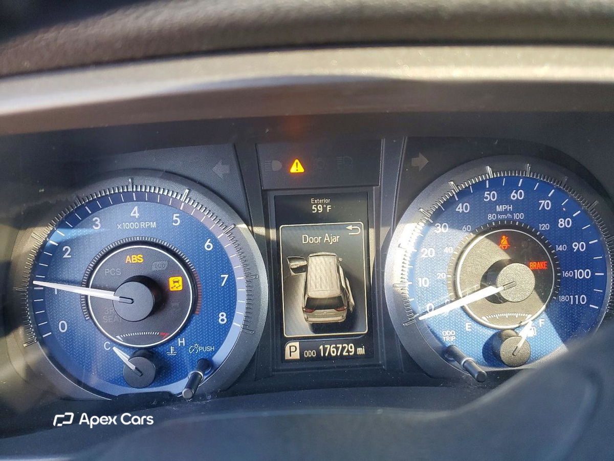 Toyota Sienna 2015