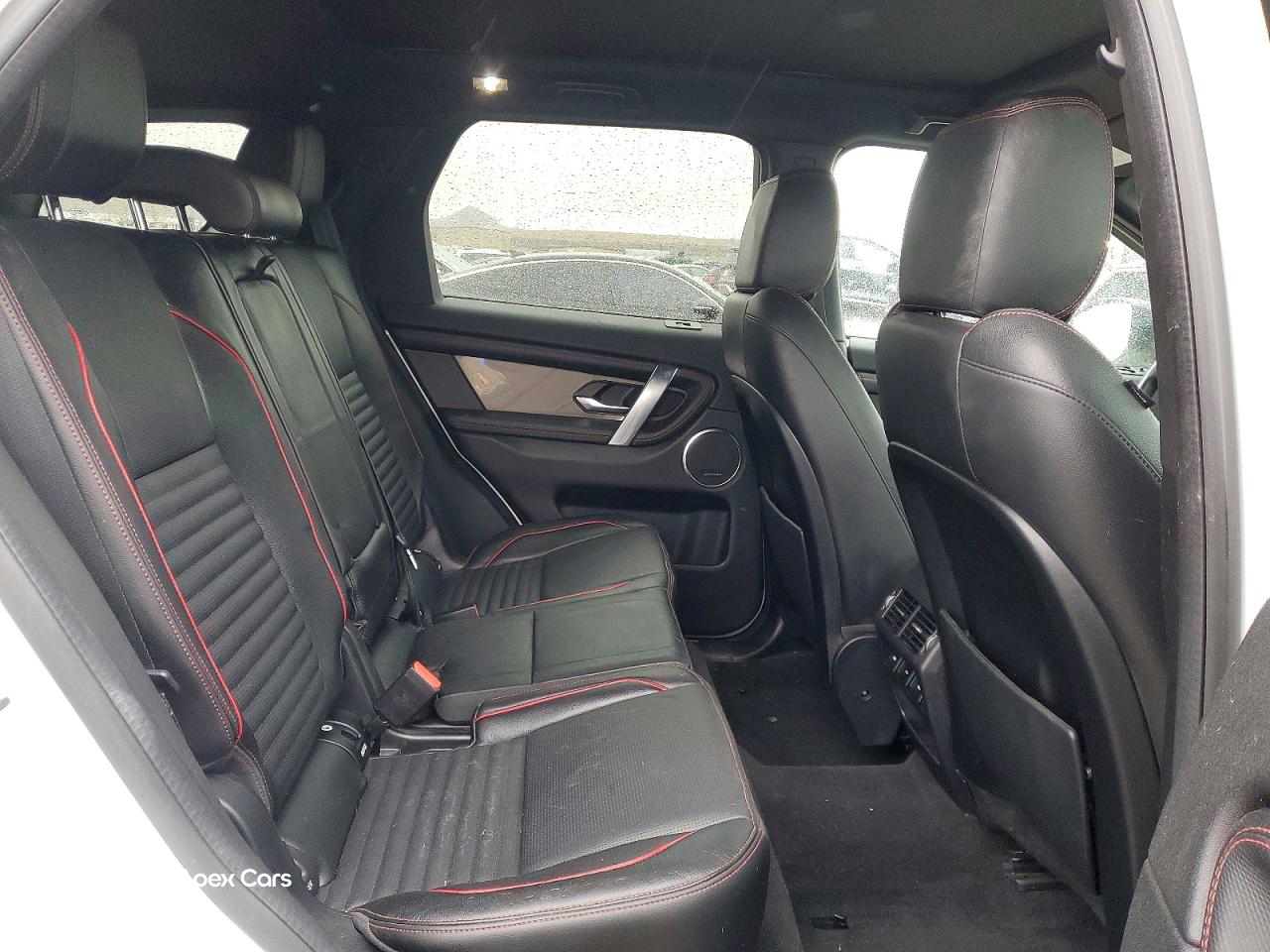 Land Rover Discovery 2020