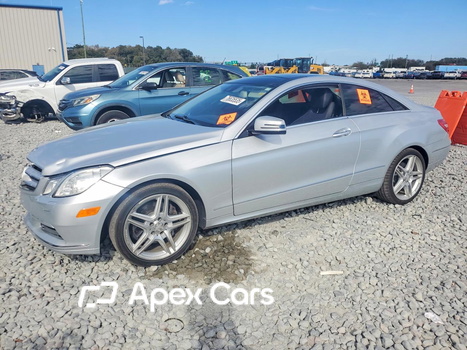 Mercedes-Benz E-klasse 2013 - Image 1 of 12
