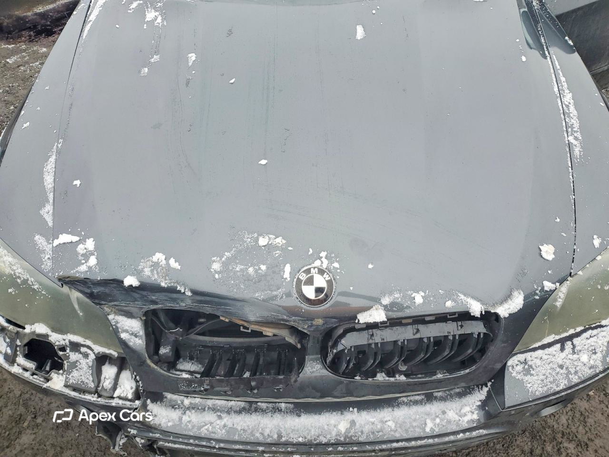 BMW X5 2011