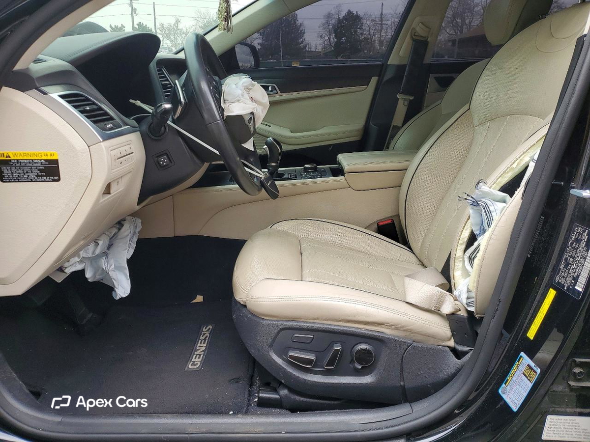 Hyundai Genesis 2016
