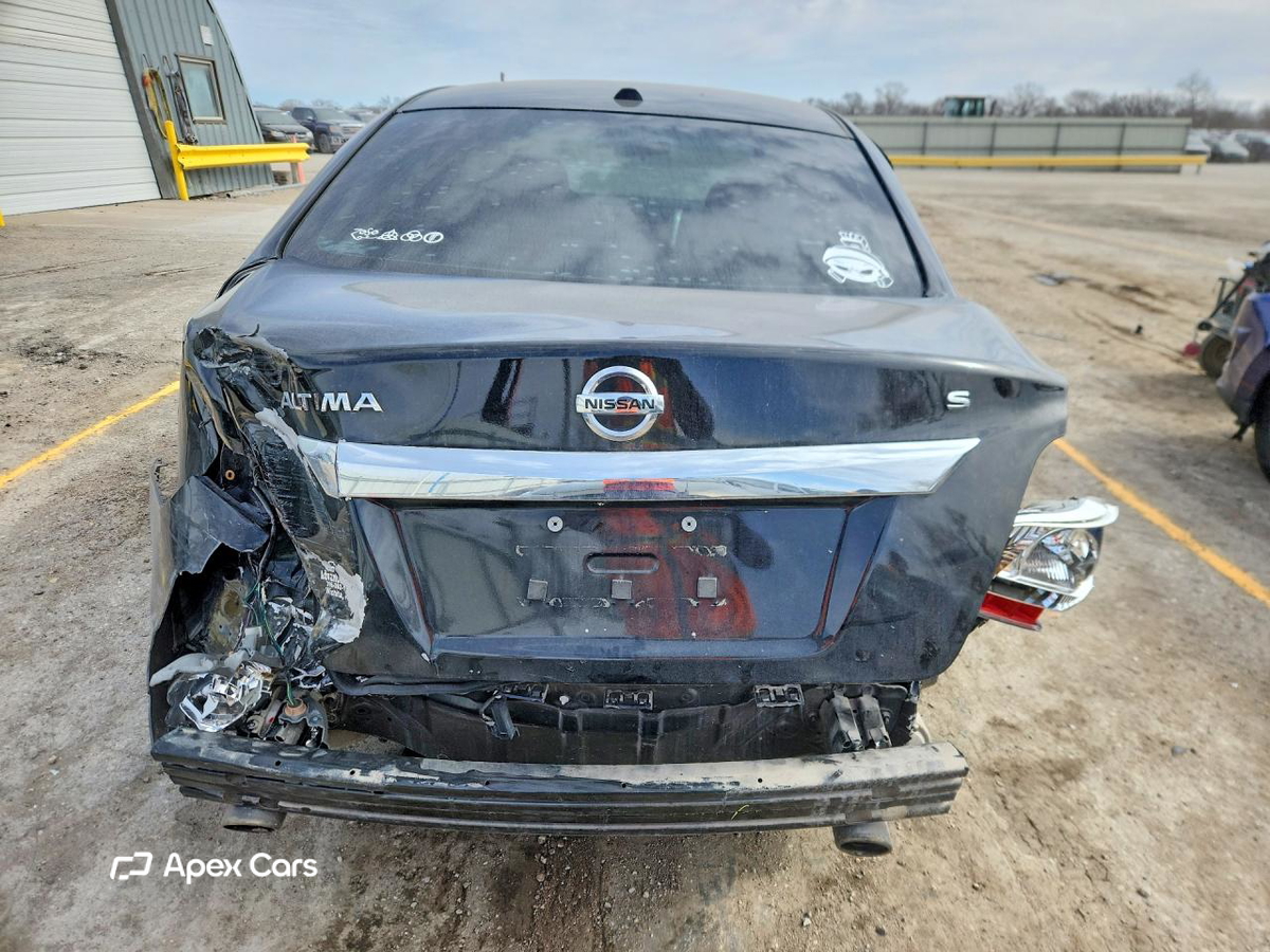 Nissan Altima 2015