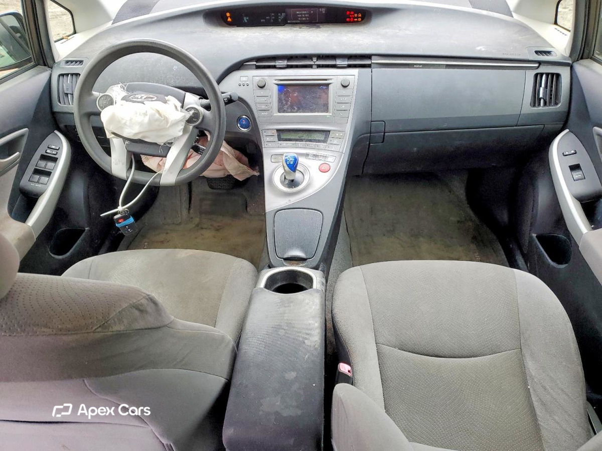 Toyota Prius 2012