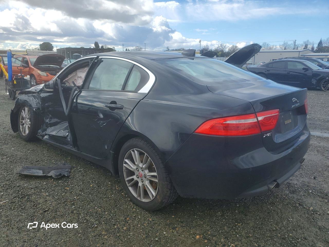 Jaguar XE 2017