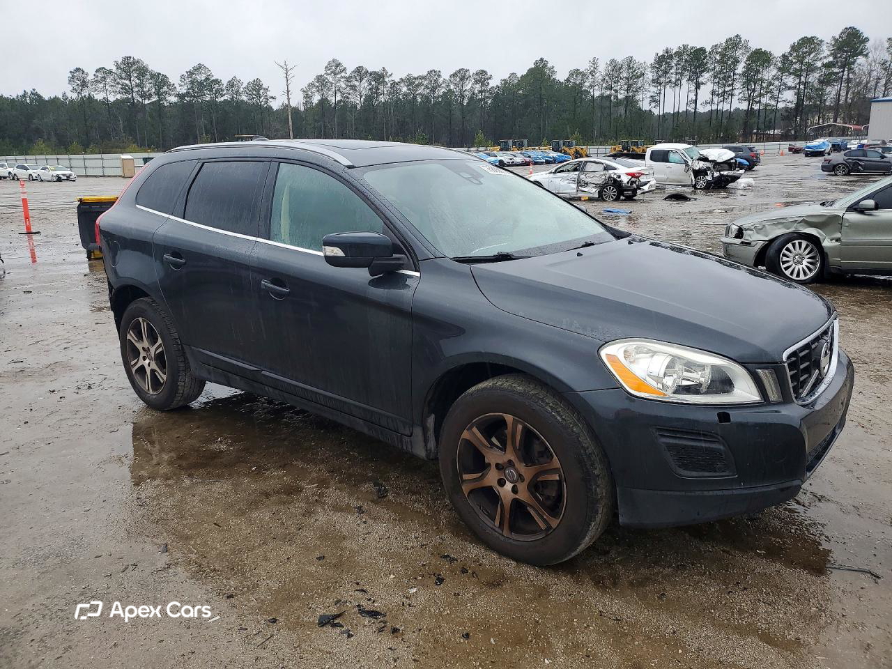 Volvo XC60 2011