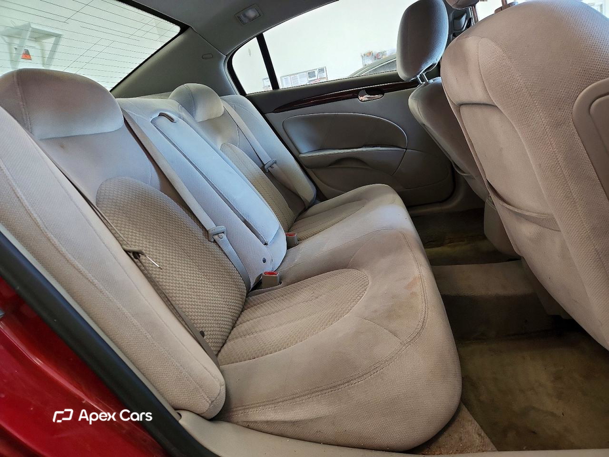 Buick Lucerne 2010