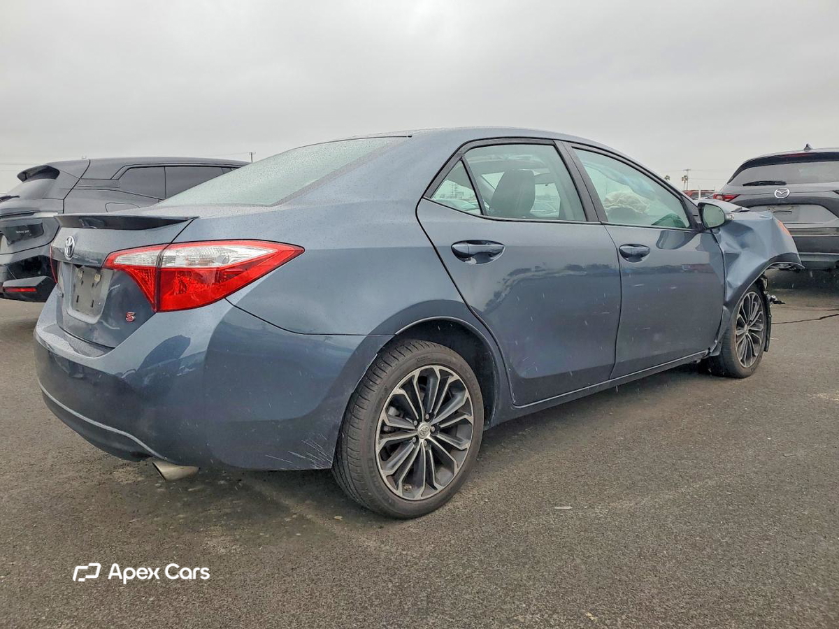 Toyota Corolla 2015