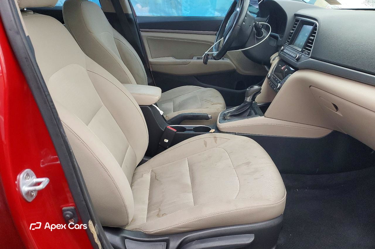 Hyundai Elantra 2017