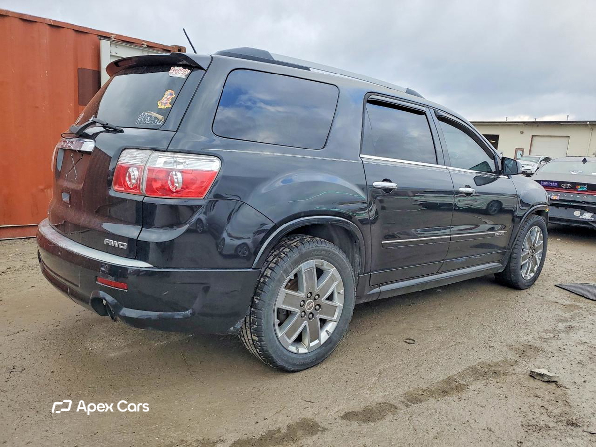 GMC Acadia 2011