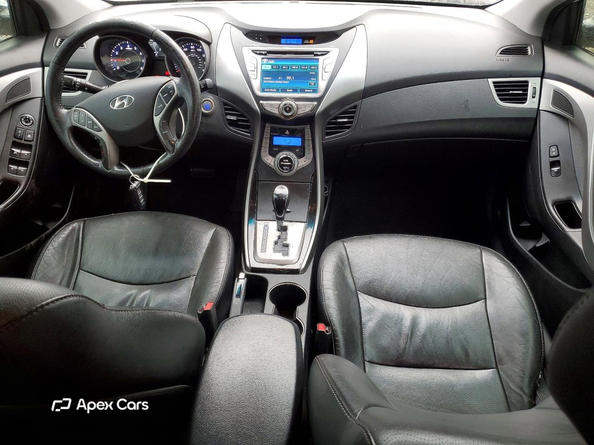 Hyundai Elantra 2013