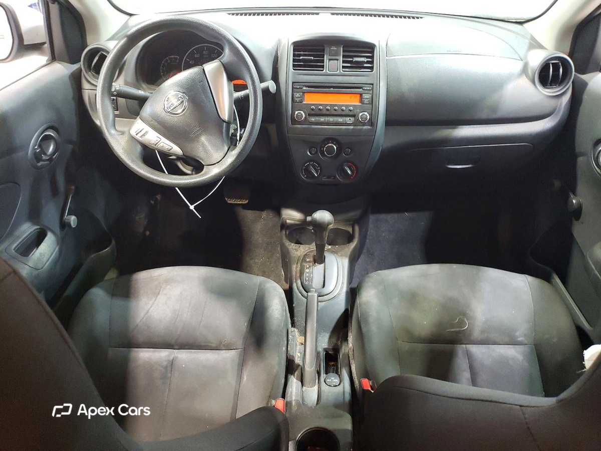 Nissan Versa 2016