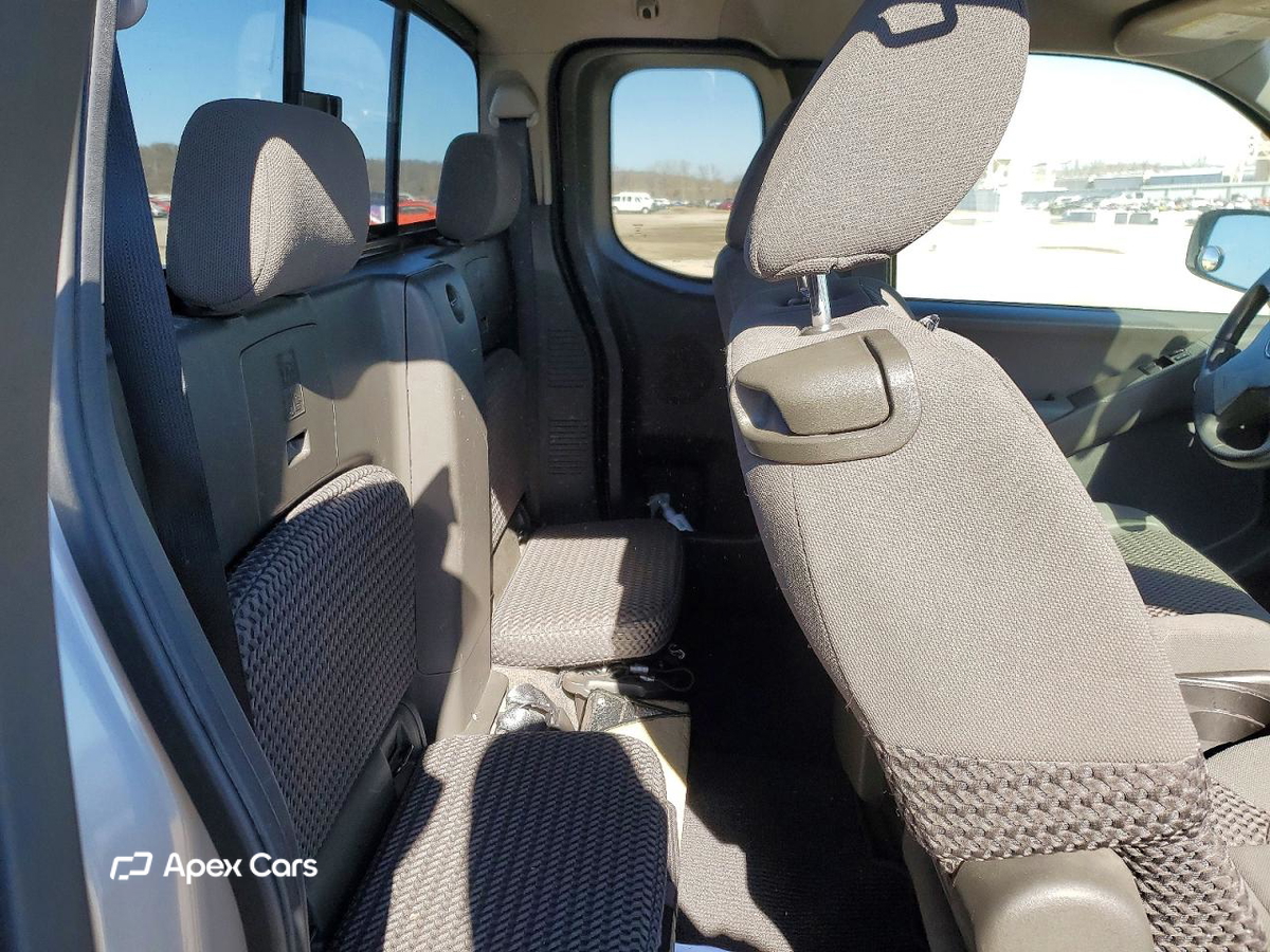 Nissan Navara (Frontier) 2012