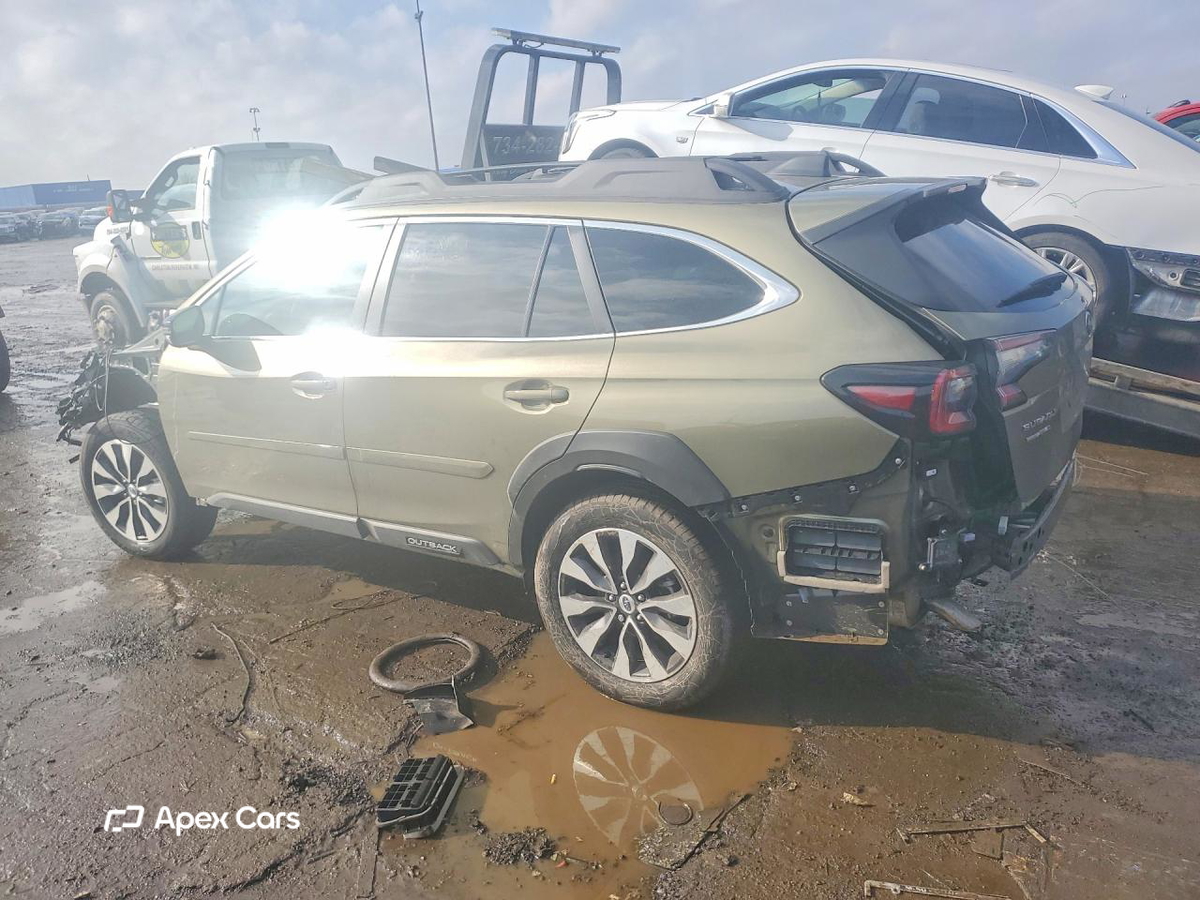 Subaru Outback 2025
