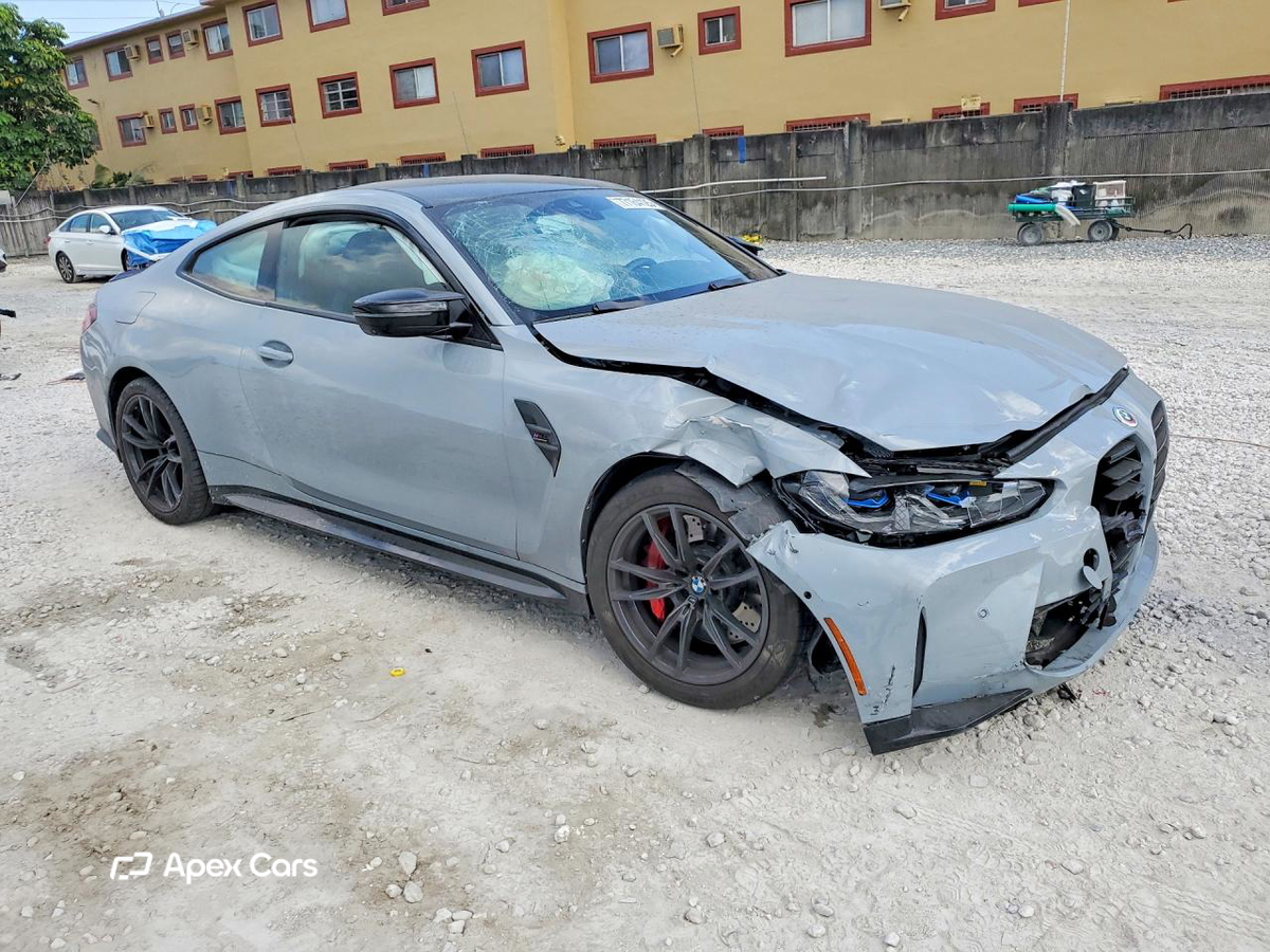 BMW M4 2023