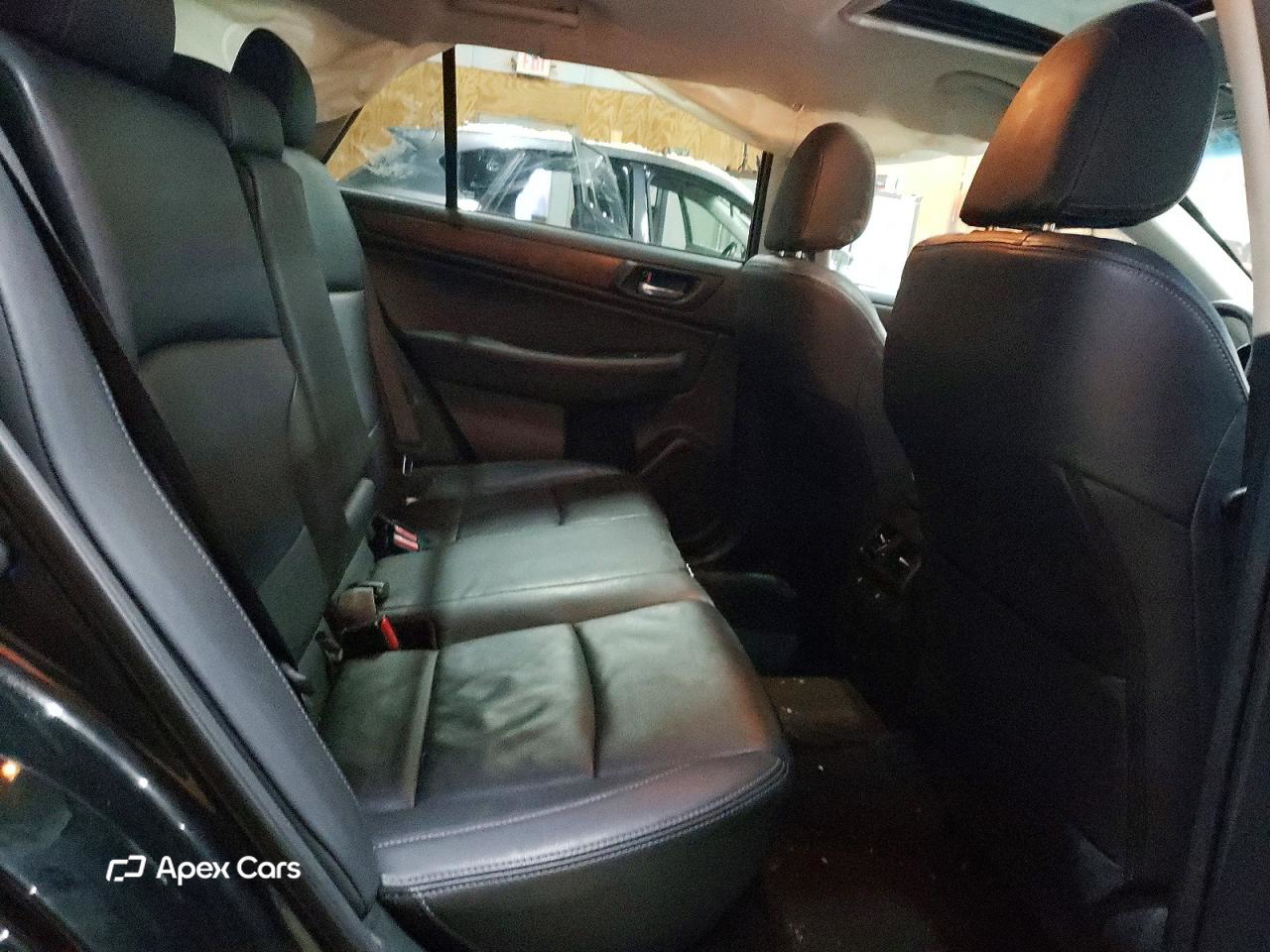 Subaru Outback 2015