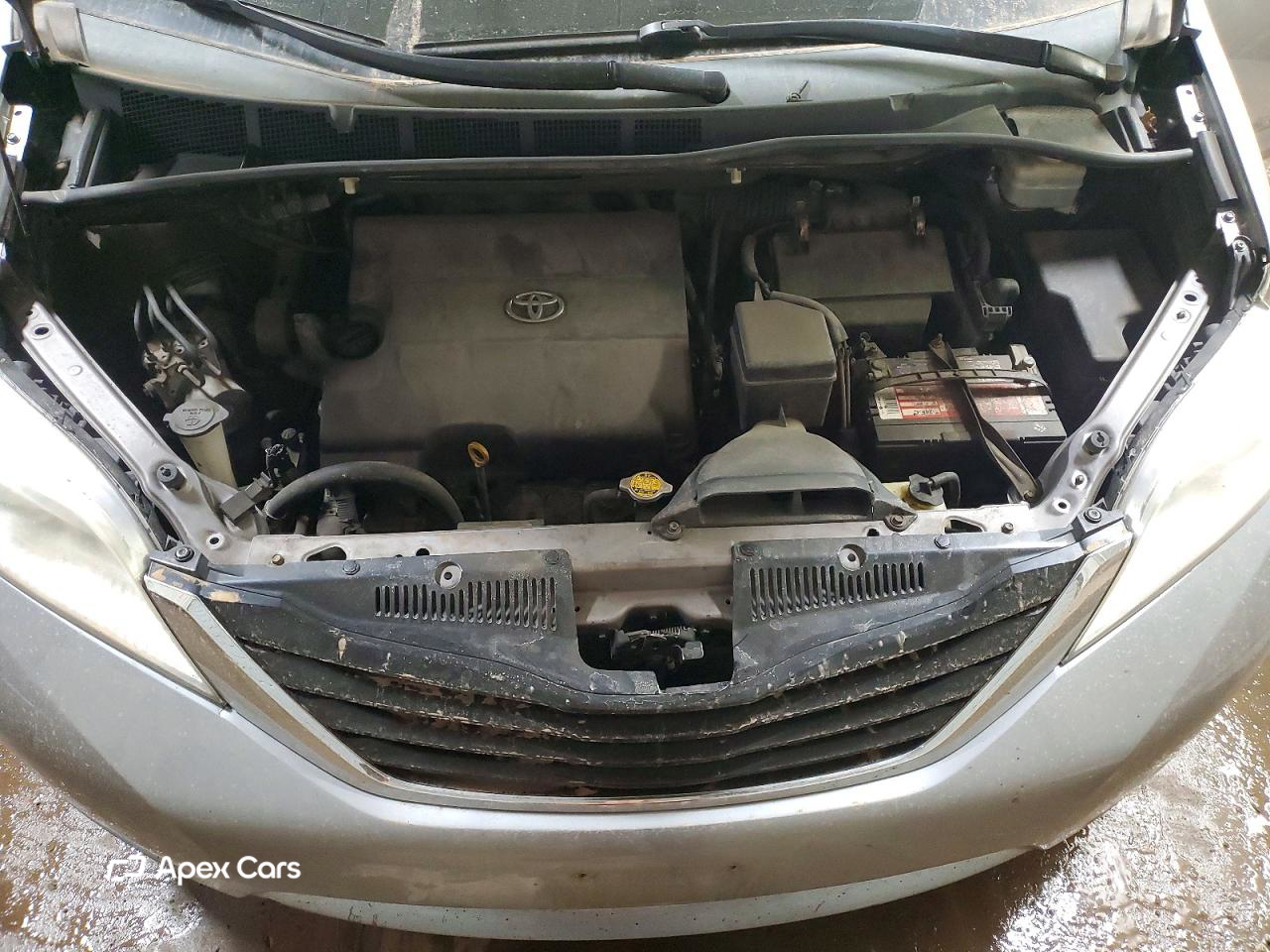 Toyota Sienna 2012