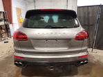 Porsche Cayenne 2016