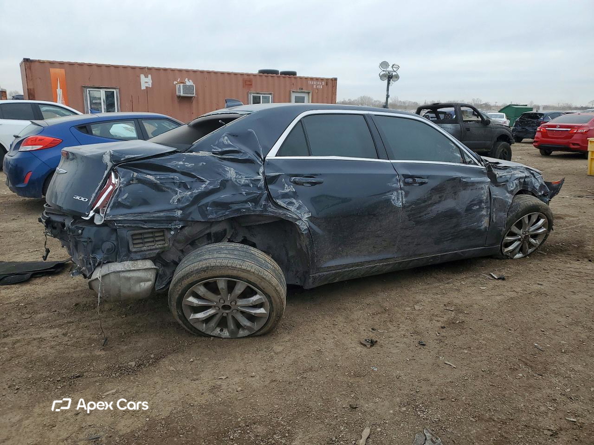 Chrysler 300 2018