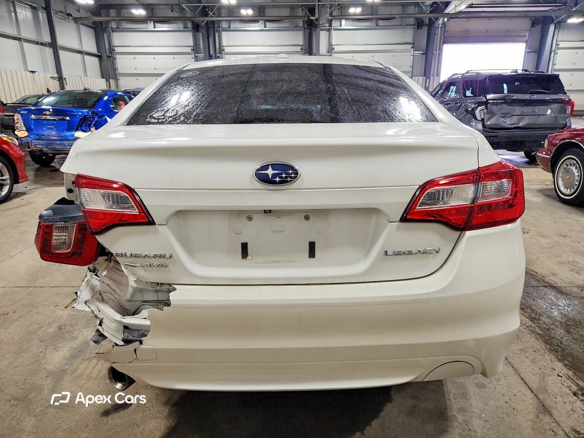 Subaru Legacy 2015