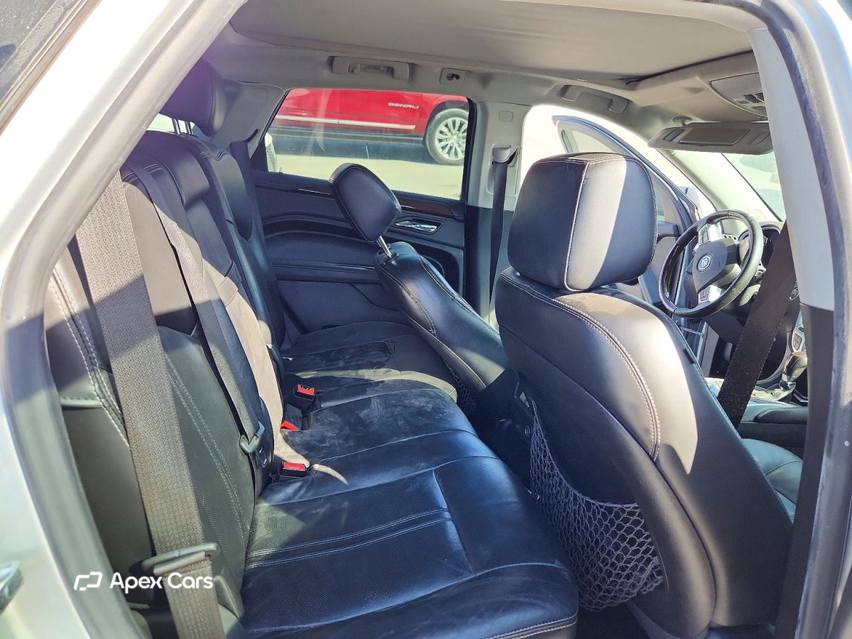 Cadillac SRX 2012