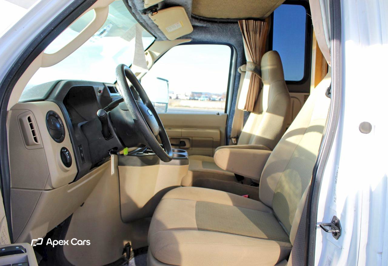 Ford Econoline 2014