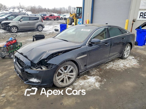 Jaguar XJ 2016 - Image 1 of 13