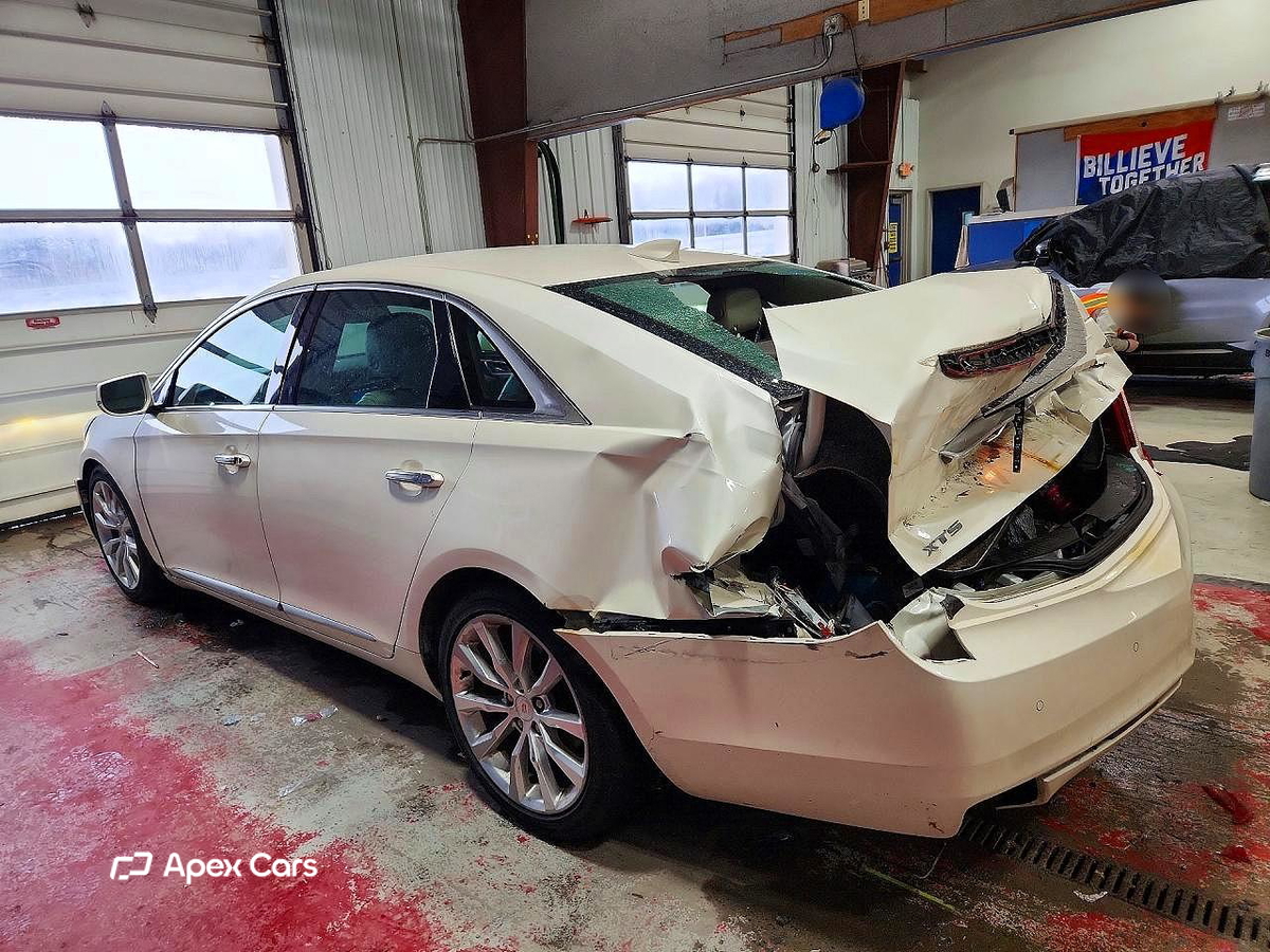 Cadillac XTS 2015
