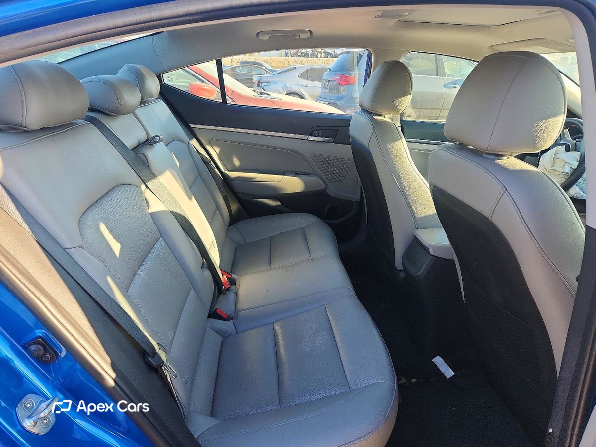 Hyundai Elantra 2017