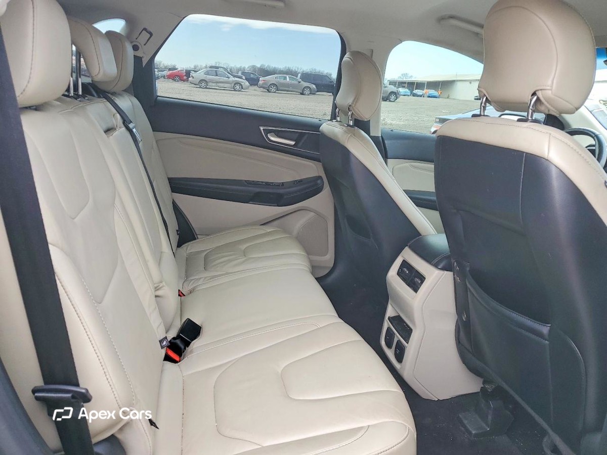 Ford Edge 2015