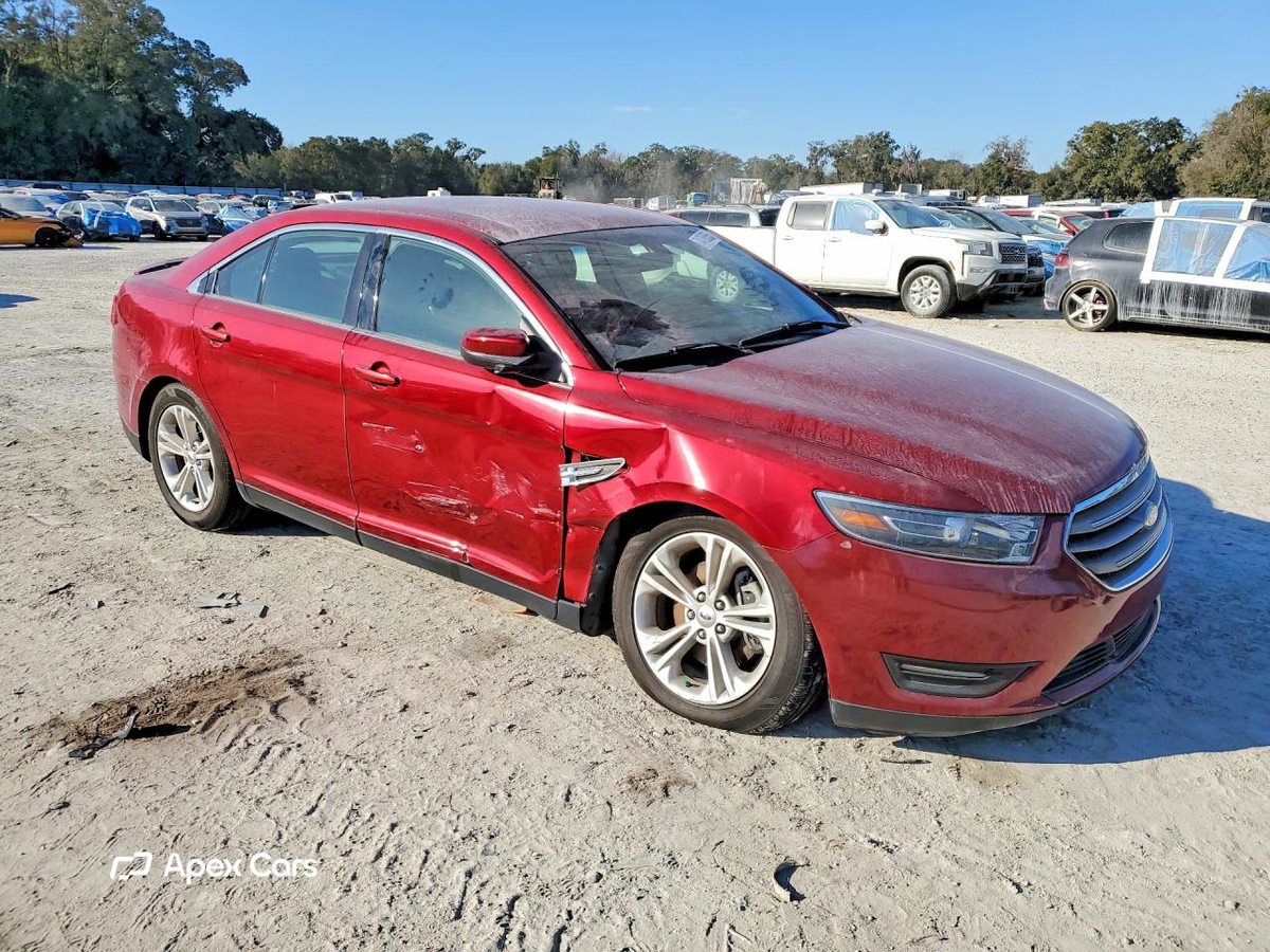 Ford Taurus 2015