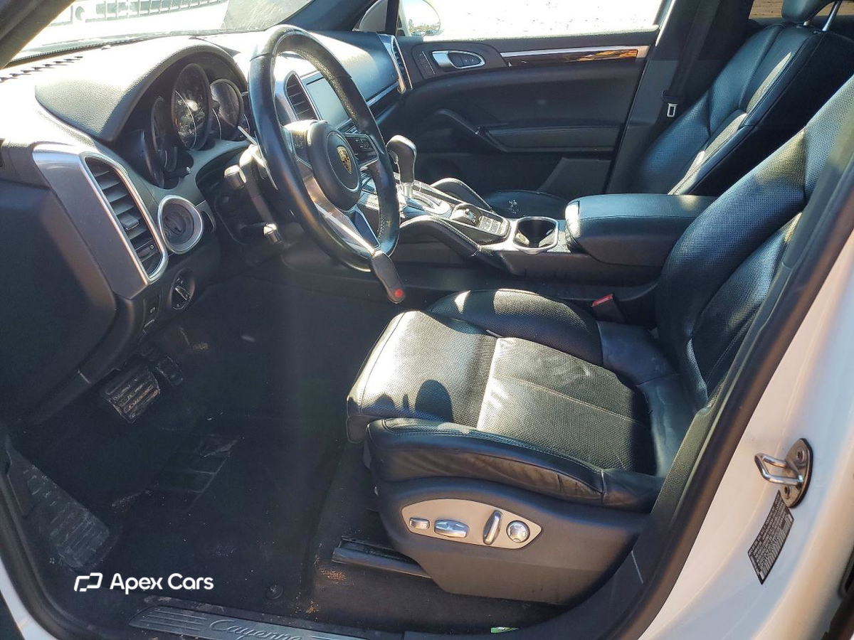 Porsche Cayenne 2016
