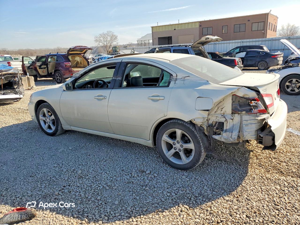 Mitsubishi Galant 2009