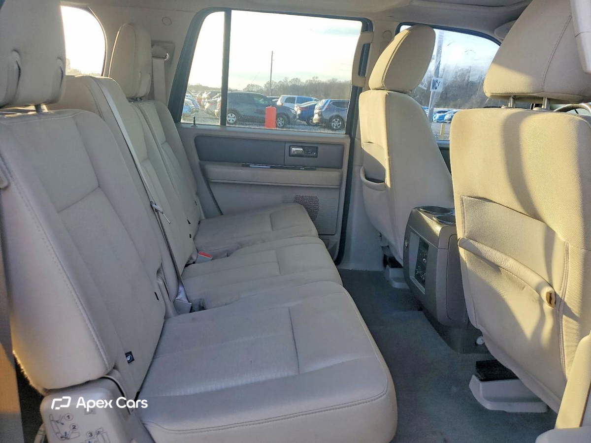 Ford Expedition 2014