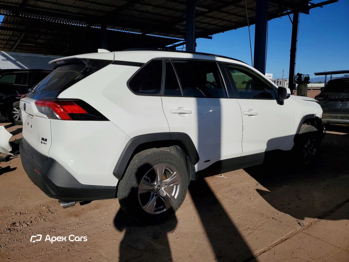 Toyota RAV 4 2025