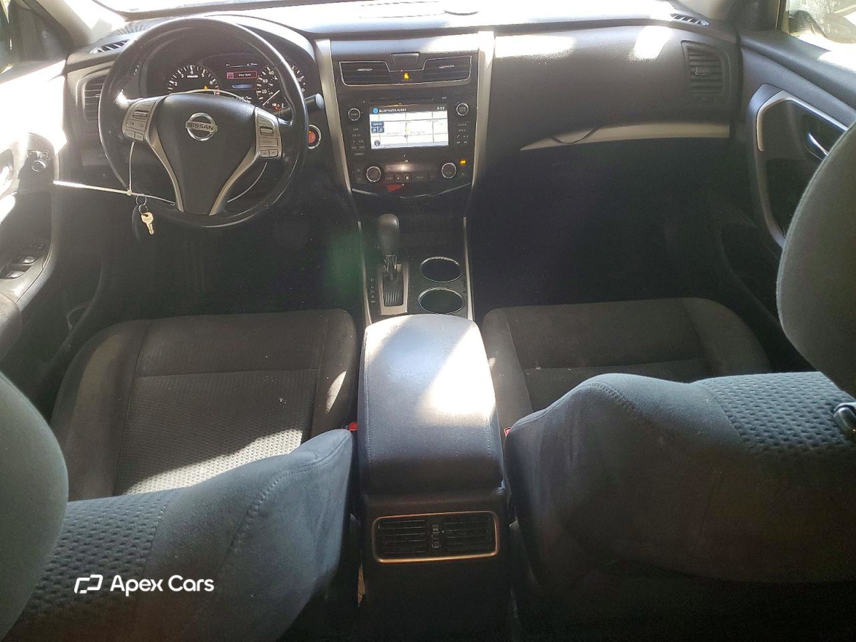 Nissan Altima 2015