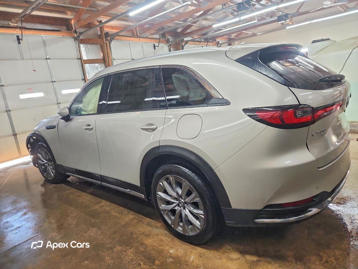 Mazda CX-90 2024