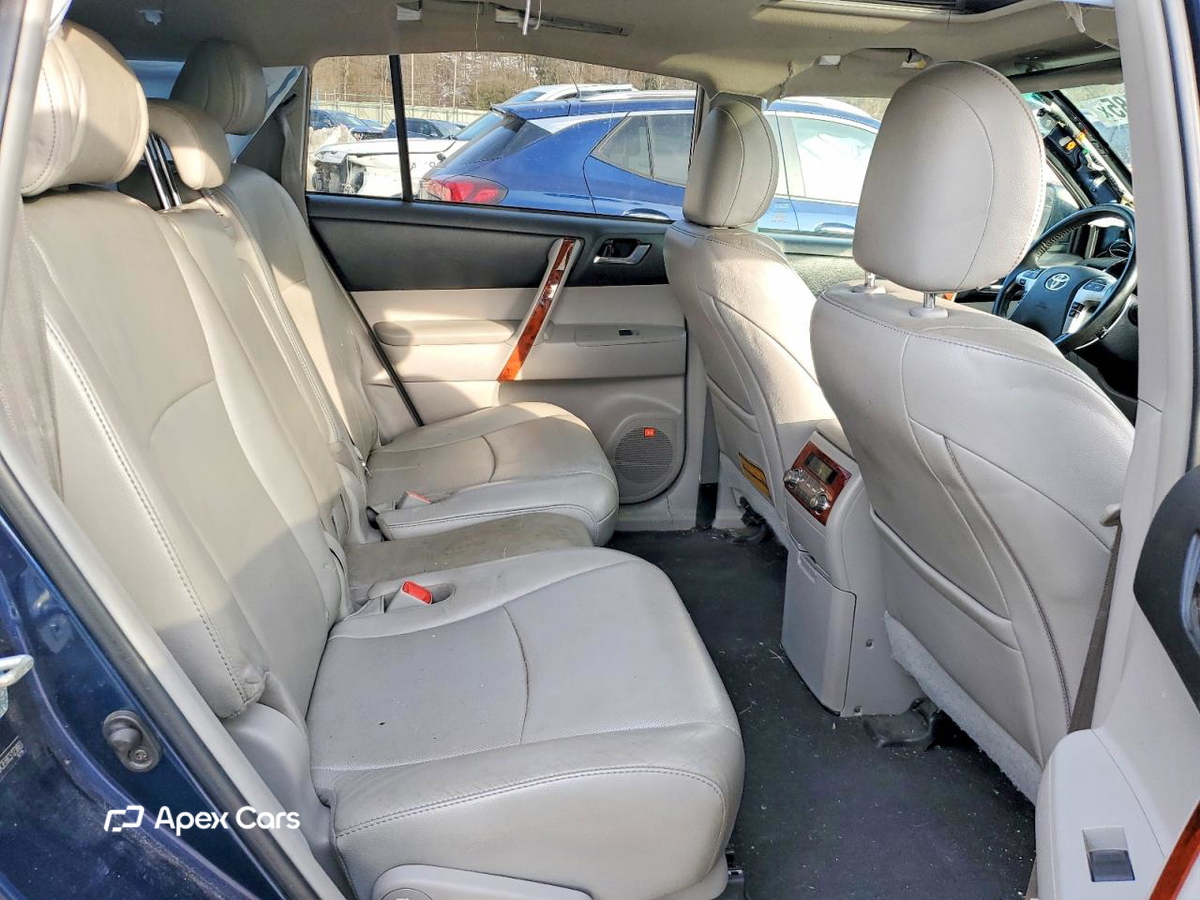 Toyota Highlander 2012