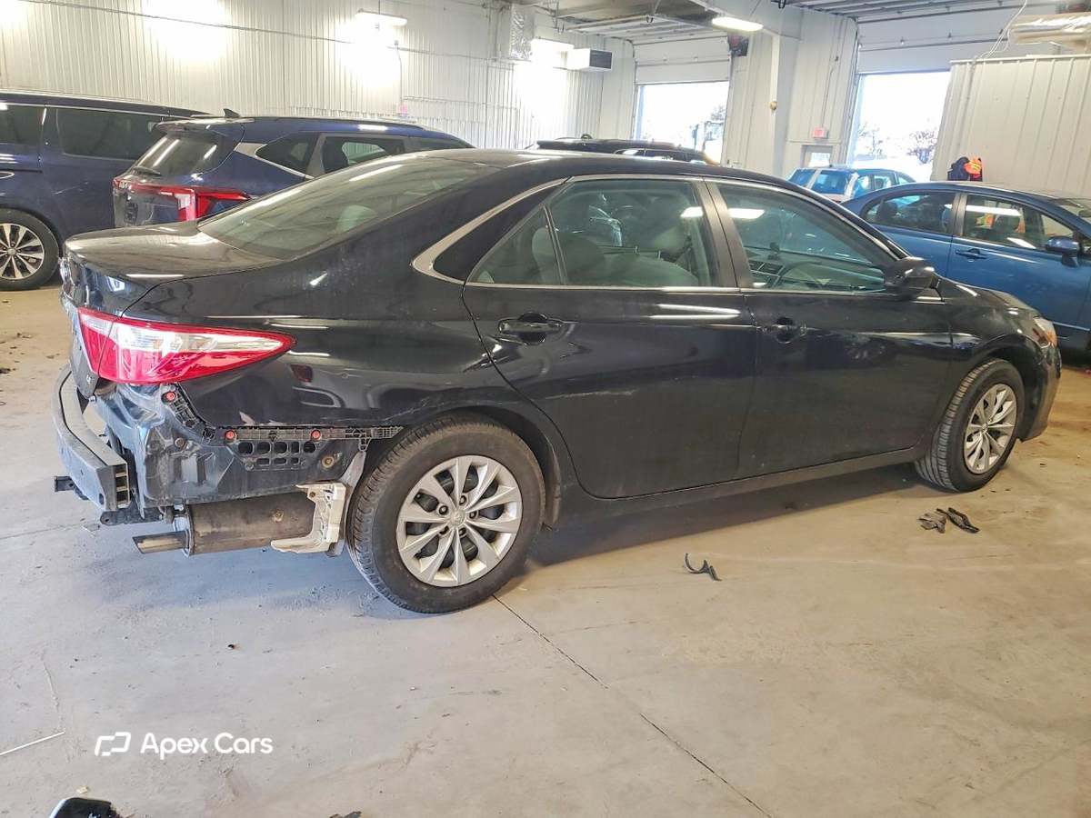 Toyota Camry 2016