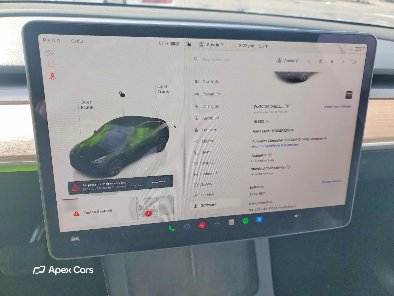 Tesla Model Y 2025